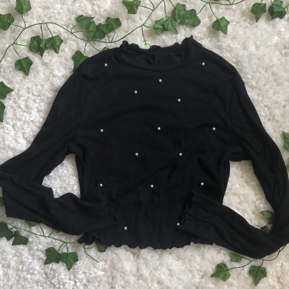 SHEIN Black Long Sleeve Cropped Top w/ Pearls - Picture 1 of 4